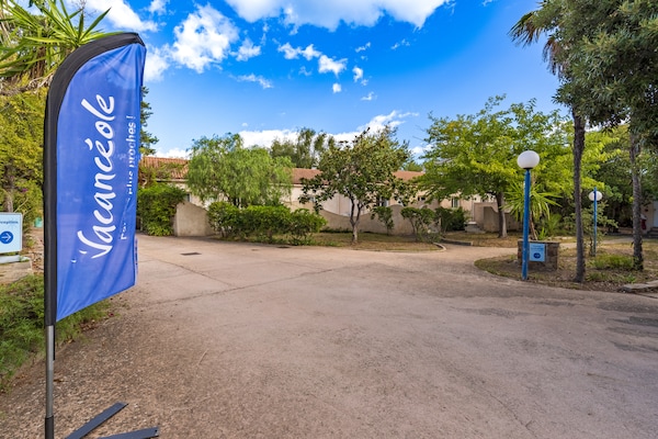 Foto van Wonen aan de kust en in de tuin op Corsica - Vakantiehuis in Sari-Solenzara - Outdoor