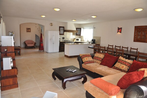 Foto van Villa in Moriani-Plage met Zeezicht - Vakantiehuis in Moriani-Plage - LivingRoom