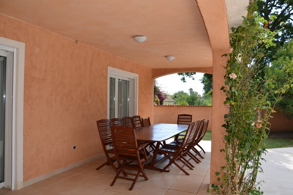Foto van Villa in Moriani-Plage met Zeezicht - Vakantiehuis in Moriani-Plage - TerraceBalcony