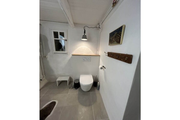 Foto van Bretons stenen huis vlakbij de zee - Vakantiehuis in Plounérin - Untagged