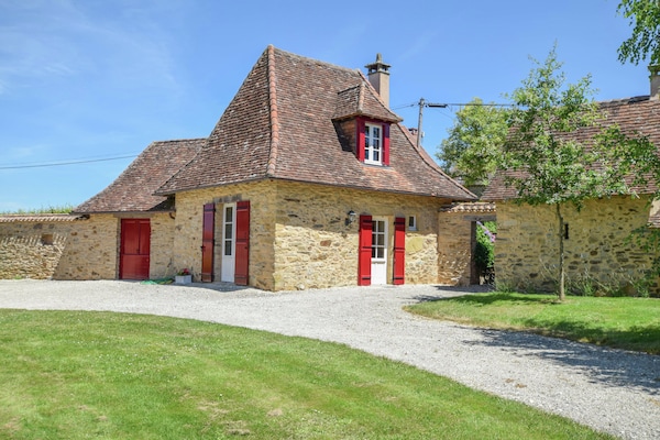 Foto van Dreamscape: rustieke elegantie - Vakantiehuis in St. Medard D'excideuil - ExteriorSummer