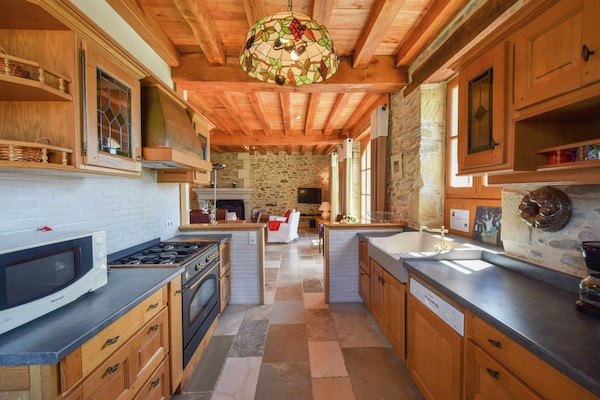 Foto van Elegante villa in Saint-Médard - Vakantiehuis in St. Medard D'excideuil - Kitchen