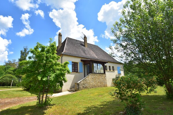 Foto van Labardamier Tuinhuis - Vakantiehuis in Villefranche-Du-Perigord - ExteriorSummer