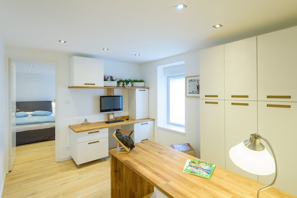 Foto van Ruim vakantiehuis met verwarmd binnenzwembad - Vakantiehuis in Plouguin - BedRoom