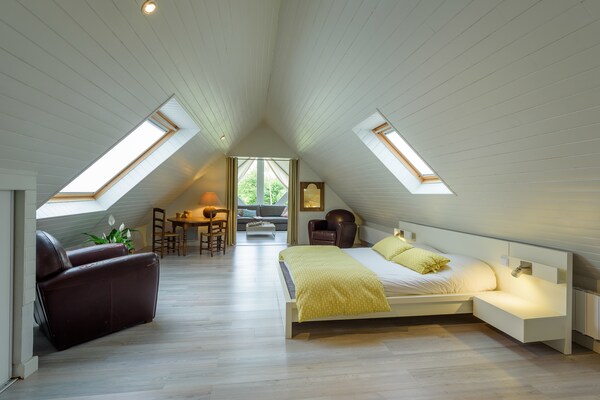 Foto van Ruim vakantiehuis met verwarmd binnenzwembad - Vakantiehuis in Plouguin - BedRoom
