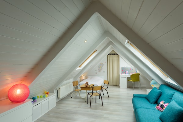 Foto van Ruim vakantiehuis met verwarmd binnenzwembad - Vakantiehuis in Plouguin - BedRoom