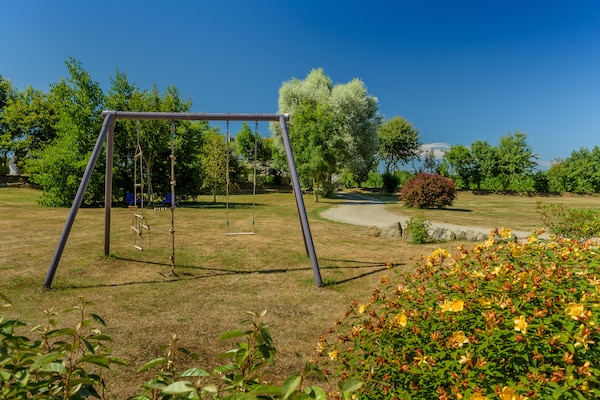 Foto van Ruim vakantiehuis met verwarmd binnenzwembad - Vakantiehuis in Plouguin - GardenSummer