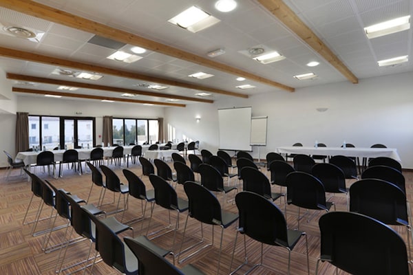 Foto van Appartement met uitzicht op het zwembad bij de Franse jachthaven - Facilities