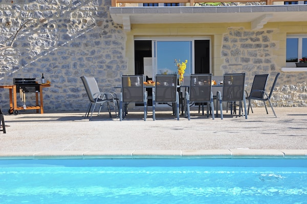 Foto van Luxe villa met privézwembad - Vakantiehuis in St Victor de Malcap - PoolOfHouse