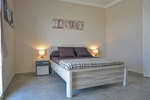 Foto van Luxe villa met privézwembad - Vakantiehuis in St Victor de Malcap - BedRoom