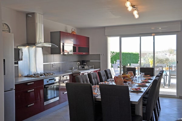 Foto van Luxe villa met privézwembad - Vakantiehuis in St Victor de Malcap - Kitchen