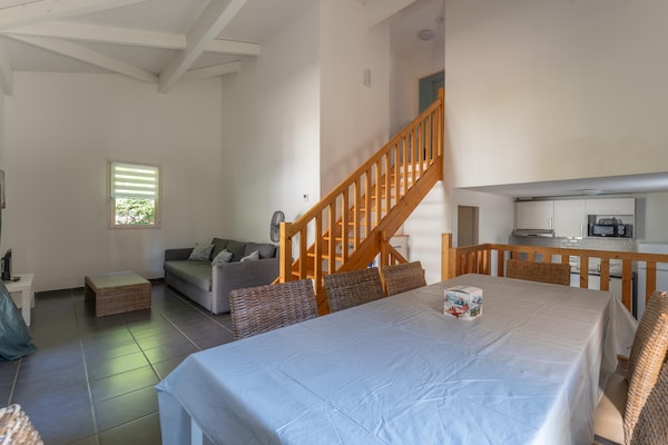 Foto van Appartement voor 8 personen nabij het Lacanau-meer - DiningRoom