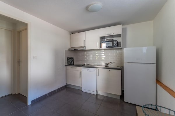 Foto van Appartement voor 8 personen nabij het Lacanau-meer - Kitchen