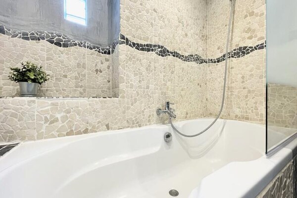 Foto van De moderne wifi-tram met 6 bedden - Vakantiehuis in Grenoble - 