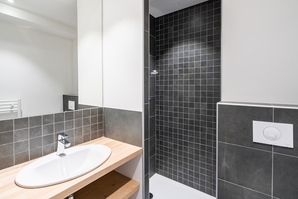 Foto van Appartement met balkon in Auris-en-Oisans - Vakantiehuis in AURIS-EN-OISANS - BathRoom