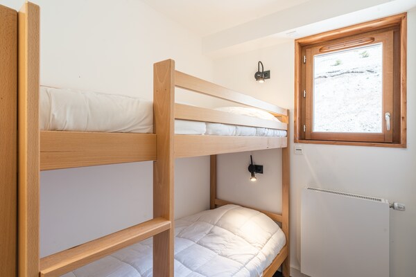 Foto van Basis voor 8 personen nabij de pistes van Alpe d'Huez - BedRoom