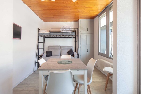 Foto van Alpenschuilplaats met balkon - Vakantiehuis in Chamrousse - DiningRoom