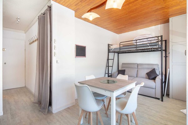 Foto van Alpenschuilplaats met balkon - Vakantiehuis in Chamrousse - LivingRoom