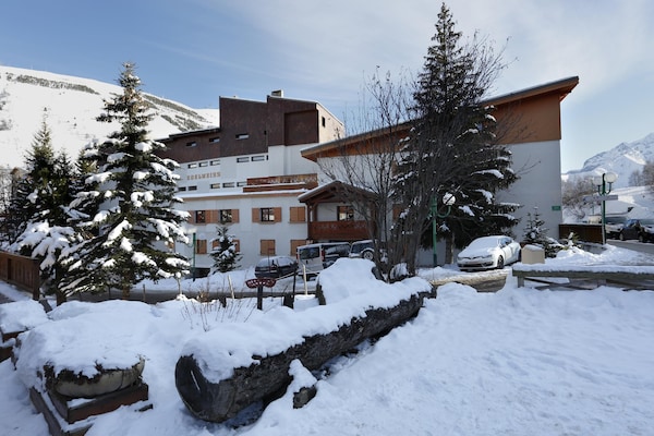Foto van Appartement vlakbij de skilift Belle Étoile - Vakantiehuis in LES 2 ALPES - ExteriorWinter
