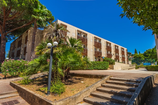 Foto van Appartement met airconditioning voor 4 personen vlakbij het strand - ExteriorSummer