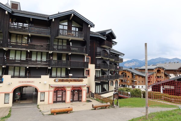 Foto van Centraal gelegen verblijf in de Alpen voor 5 personen in Morillon - ExteriorSummer