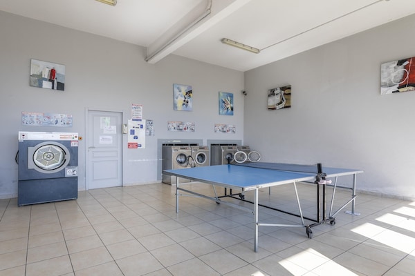 Foto van Appartement met 2 slaapkamers vlakbij het meer van Saint-Cassien - ParkFacilities
