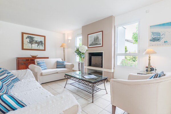 Foto van Villa met privézwembad vlakbij het strand - Vakantiehuis in Moliets - LivingRoom