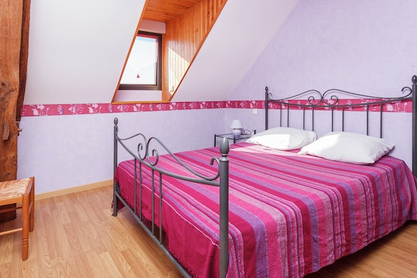 Foto van Gezellig vakantiehuis vlakbij de Causses du Quercy - BedRoom