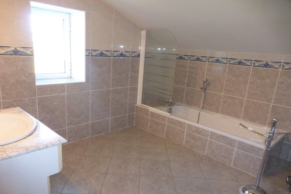 Foto van Huis in Monségur met Uitzicht - Vakantiehuis in Monségur - BathRoom