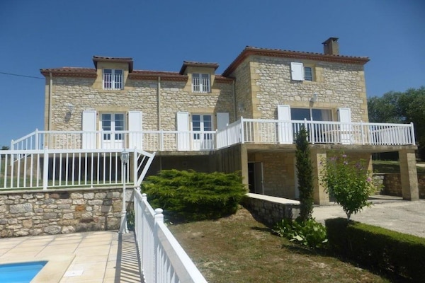 Foto van Huis in Monségur met Uitzicht - Vakantiehuis in Monségur - ExteriorSummer