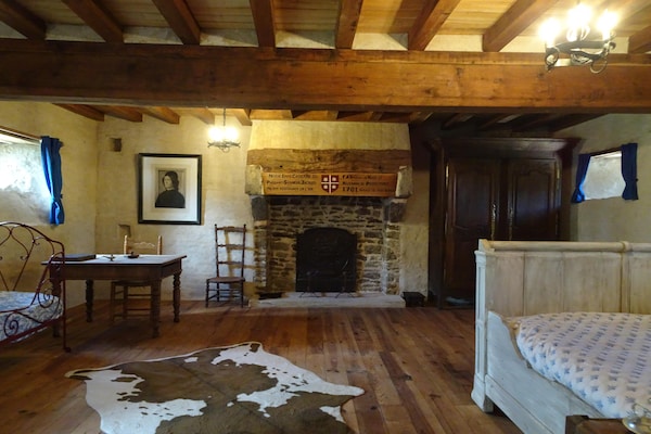 Foto van Landhuis in Cotentin met historische charme - Vakantiehuis in Saint Lô d'Ourville - BedRoom
