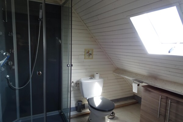 Foto van Landhuis in Cotentin met historische charme - Vakantiehuis in Saint Lô d'Ourville - BathRoom