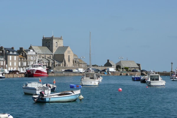 Foto van Landhuis in Cotentin met historische charme - Vakantiehuis in Saint Lô d'Ourville - AreaSummer20KM
