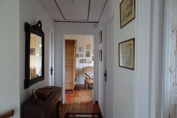 Foto van Landhuis in Normandië bij Portbail Strand - Vakantiehuis in Canville La Rocque - BedRoom