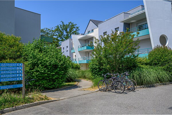Foto van Gezellig appartement in de buurt van Vannes - Vakantiehuis in Plescop - ExteriorSummer