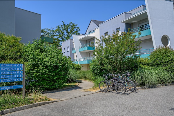 Foto van Appartement voor 4 personen in Plescop - Vakantiehuis in Plescop - ExteriorSummer
