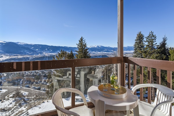 Foto van Appartement met schilderachtig uitzicht op de bergen voor 2 personen - TerraceBalcony