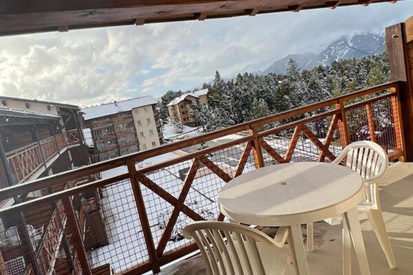 Foto van Bergstudio vlakbij skipistes - Vakantiehuis in BOLQUERE - TerraceBalcony