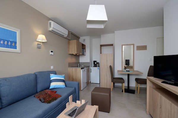 Foto van Appartement in Le Barcarès met zeezicht - Vakantiehuis in Le Barcares - LivingRoom