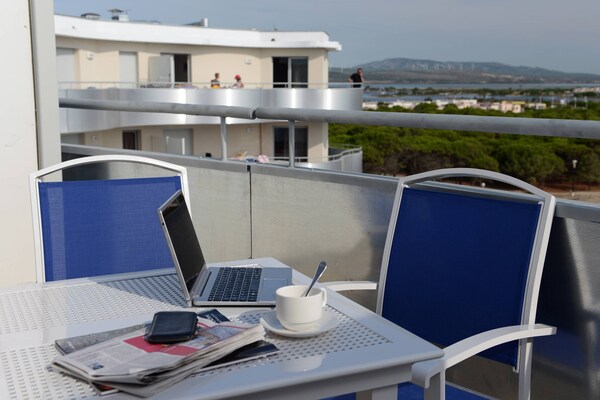 Foto van Appartement in Le Barcarès met zeezicht - Vakantiehuis in Le Barcares - TerraceBalcony