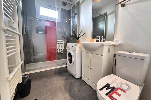 Foto van Appartement in Aix-les-Bains vlakbij het meer van Bourget - Untagged