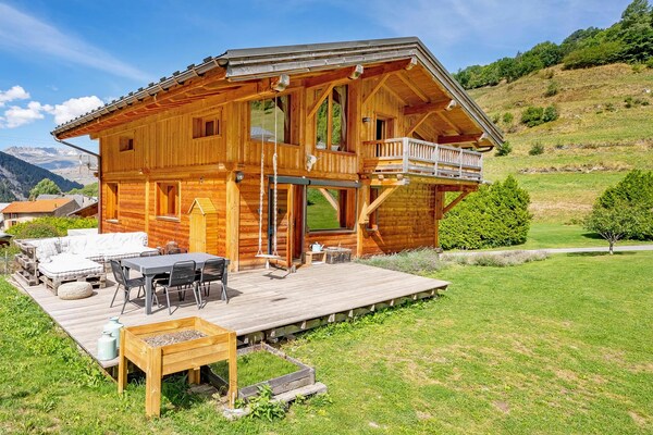 Foto van Chalet in Moulin met Sauna en Uitzicht - Vakantiehuis in Peisey-Nancroix - GardenSummer