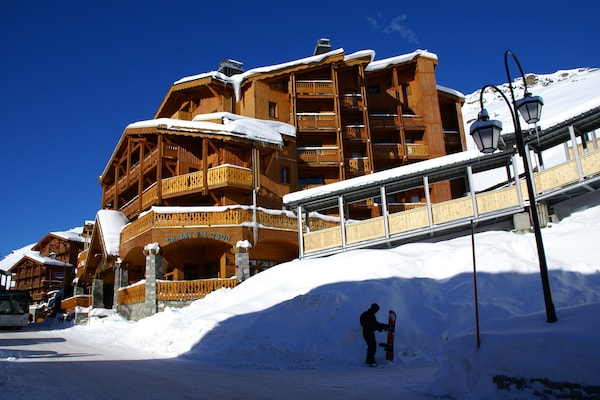 Foto van Bosrijk toevluchtsoord in de Alpen - Vakantiehuis in Val Thorens - ExteriorSummer