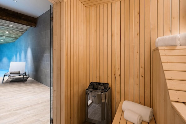 Foto van Chalet in La Clusaz met verwarmd zwembad - Vakantiehuis in LA CLUSAZ - Untagged