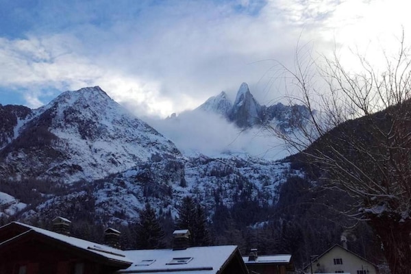 Foto van Appartement in Frankrijk met zwembad en spa - Vakantiehuis in Chamonix mont blanc - AreaSummer20KM