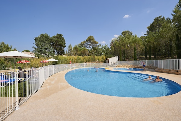 Foto van Vriendelijke Villa Escape - Vakantiehuis in Nans-Les-Pins - ParkFacilities