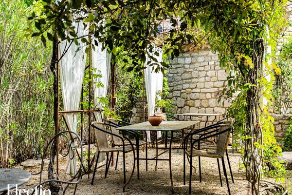 Foto van Appartement in Oppède met verwarmd zwembad - Vakantiehuis in Oppède - Untagged