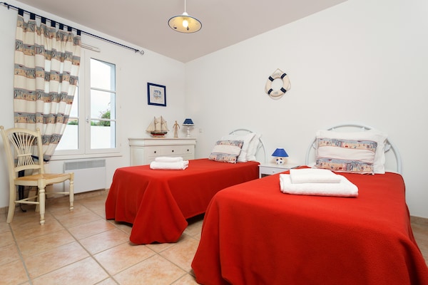 Foto van Chique villa aan het strand - Vakantiehuis in Saint- Jean-De-Monts - BedRoom