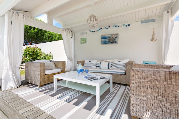 Foto van Ruime villa aan zee - Vakantiehuis in Saint- Jean-De-Monts - TerraceBalcony