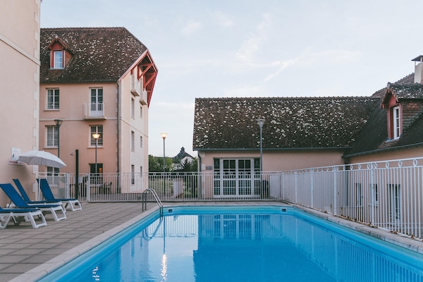 Foto van Gezellig verblijf voor stellen vlakbij thermaalbad - PoolOfHouse